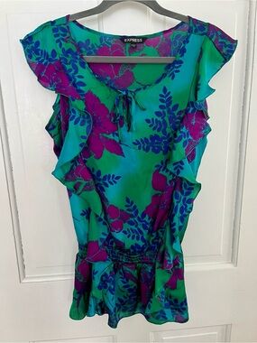 Express S/P Silky Peplum Hem Sleeveless Blouse